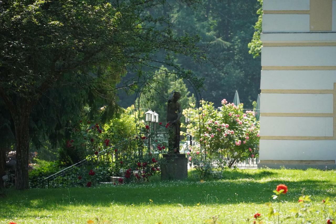 Schlosshotel Rosenau Superior Schloss Rosenau Kültér fotó